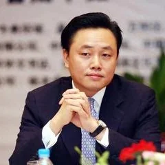 黄光裕 — 国美电器创始人、前主席