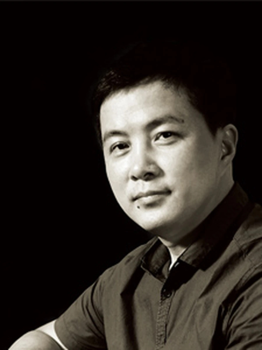 蒋喜 — 苏州玉雕首位中国工艺美术大师 · 古韵今风开创者