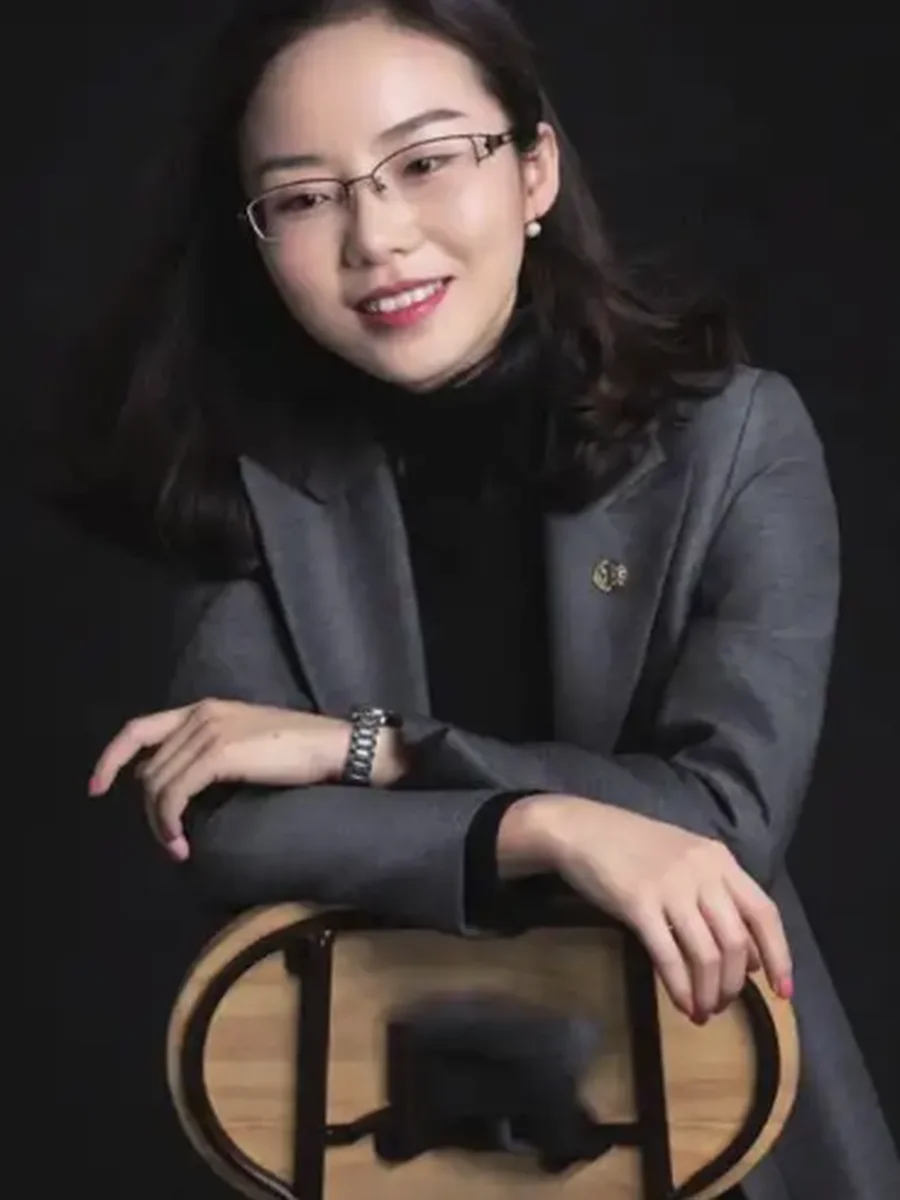 龙飞律师 — 知名法律博主,婚姻家事律师