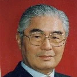 荣毅仁 — 中信集团创始人、原国家副主席