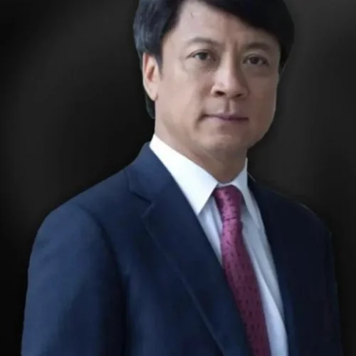 孙宏斌 — 融创中国董事会主席兼执行董事